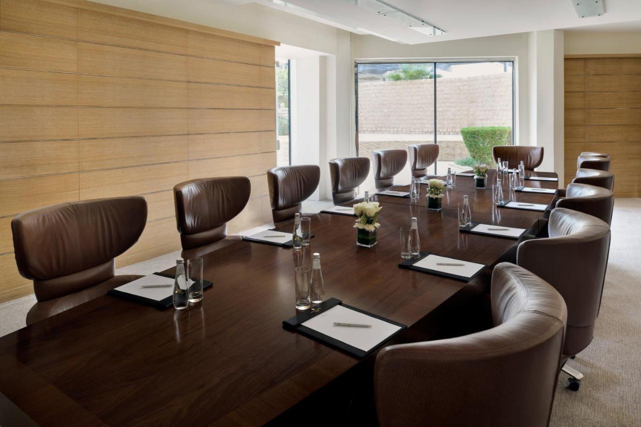 Intercontinental Riyadh By Ihg Ngoại thất bức ảnh Meeting room